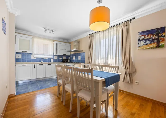 Andrea For 17 People With Private 40 M2 Pool & Pet Friendly Near Villa Poreč