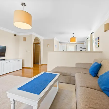 Andrea For 17 People With Private 40 M2 Pool & Pet Friendly Near Вілла *