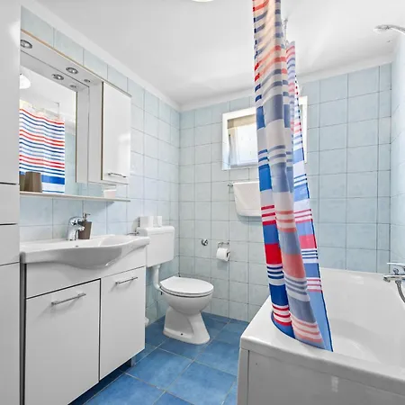 Andrea For 17 People With Private 40 M2 Pool & Pet Friendly Near Vila