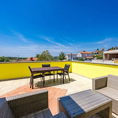 Vila Andrea For 17 People With Private Heated Pool & Pet Friendly Near *