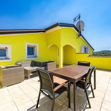 Andrea For 17 People With Private Heated Pool & Pet Friendly Near Пореч