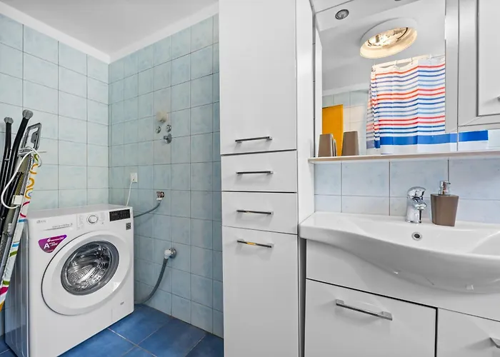 Andrea For 17 People With Private 40 M2 Pool & Pet Friendly Near *