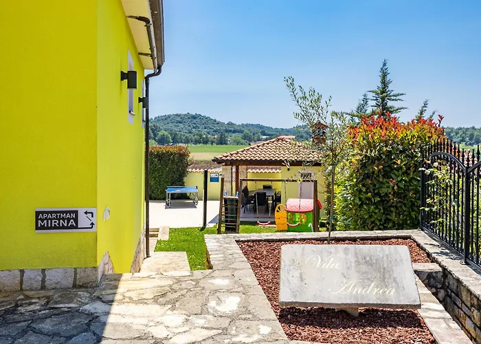 Andrea For 17 People With Private 40 M2 Pool & Pet Friendly Near * Poreč