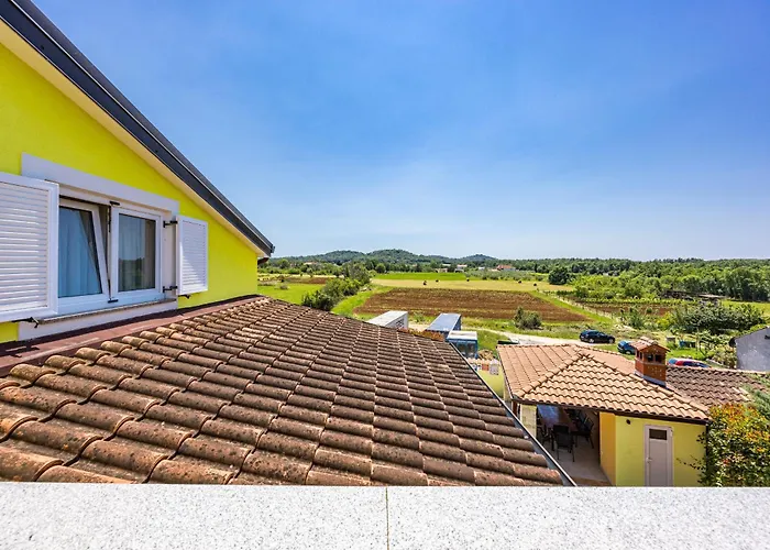 Andrea For 17 People With Private 40 M2 Pool & Pet Friendly Near *