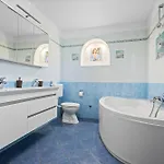 Andrea For 17 People With Private 40 M2 Pool & Pet Friendly Near פורץ