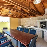 Andrea For 17 People With Private 40 M2 Pool & Pet Friendly Near פורץ