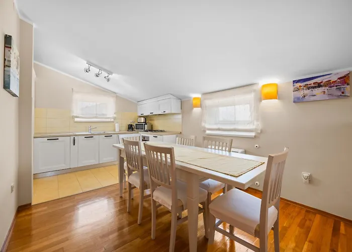 ヴィラ Andrea For 17 People With Private 40 M2 Pool & Pet Friendly Near *