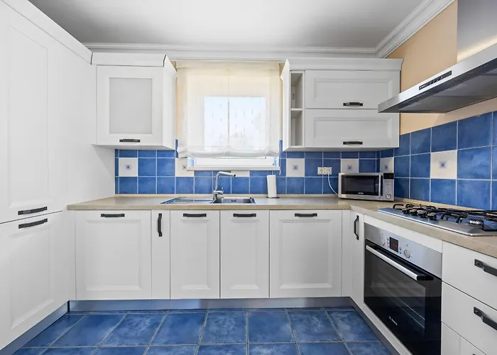 Andrea For 17 People With Private 40 M2 Pool & Pet Friendly Near ヴィラ