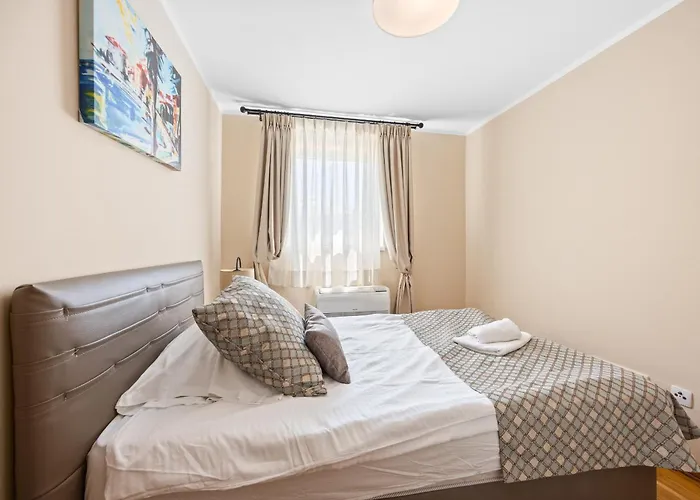 ヴィラ Andrea For 17 People With Private 40 M2 Pool & Pet Friendly Near *