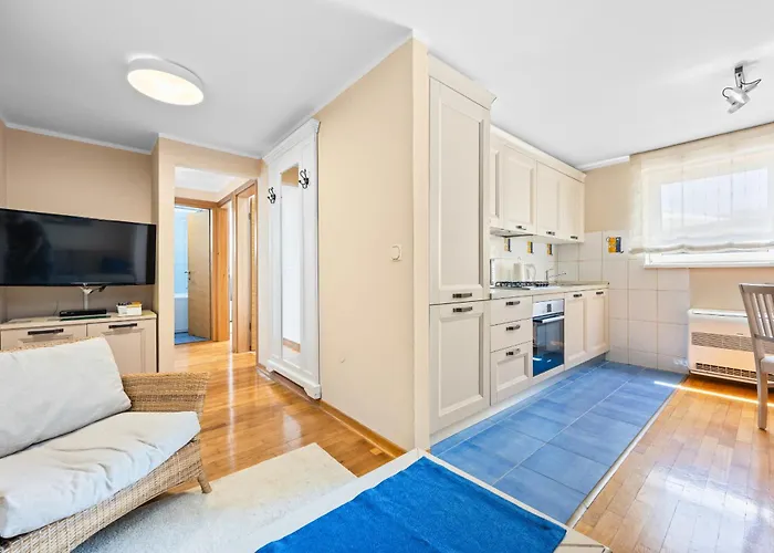 Andrea For 17 People With Private 40 M2 Pool & Pet Friendly Near ヴィラ