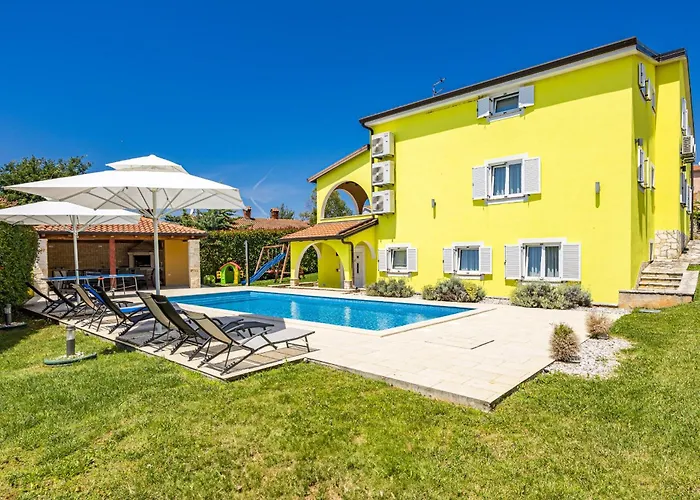 Andrea For 17 People With Private 40 M2 Pool & Pet Friendly Near